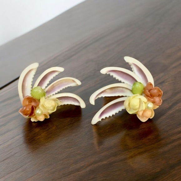 Vintage Shell Screw On Earrings with Faux Seed Pearls & Roses - Picture 2 of 4